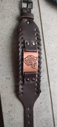 Customer photo review of Bracelet Viking Tendance avec Boussole Runique et Oiseau Divin