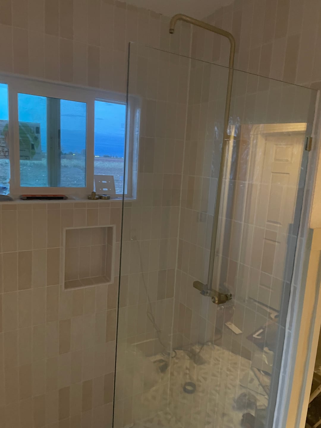 Customer photo review of Rain Shower System with Tub Spout and High Pressure 10" Rain Shower Head RB0880