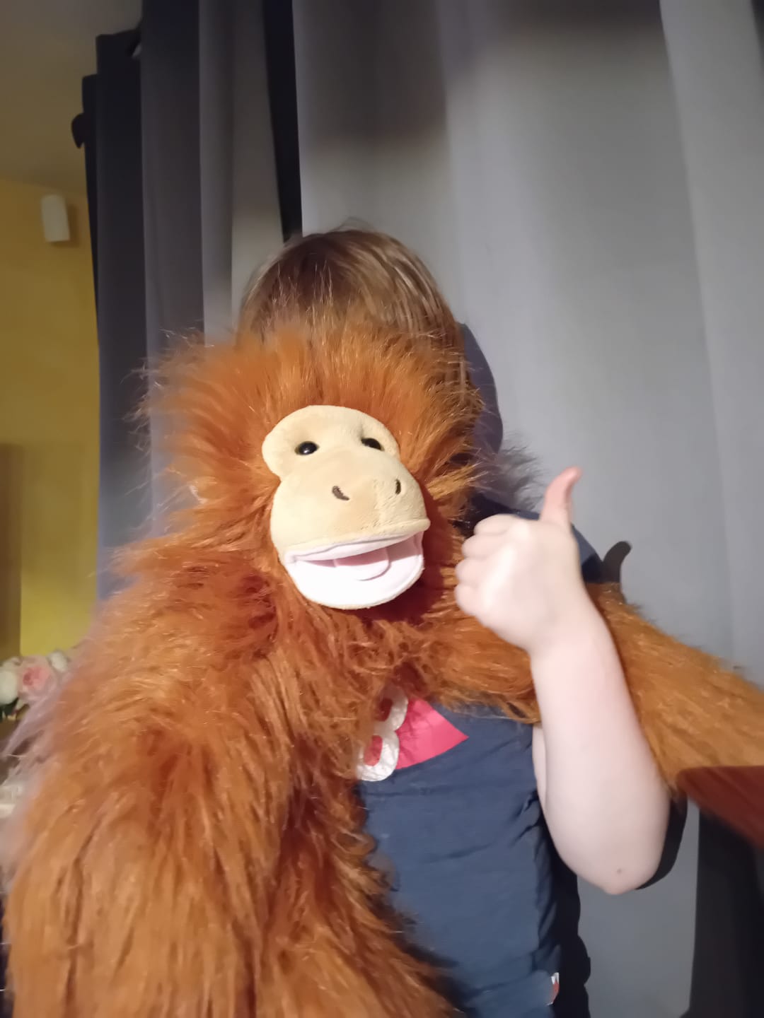 Customer photo review of Orang-Outan Singe Marionnette