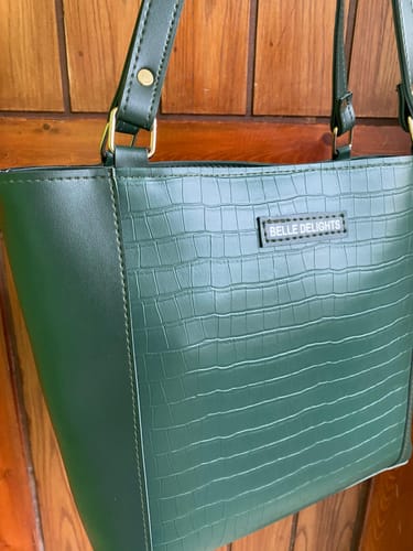 Customer photo review of Belle Coco Tote Bag Green