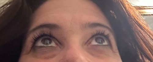 Customer photo review of Wimpernserum Plus