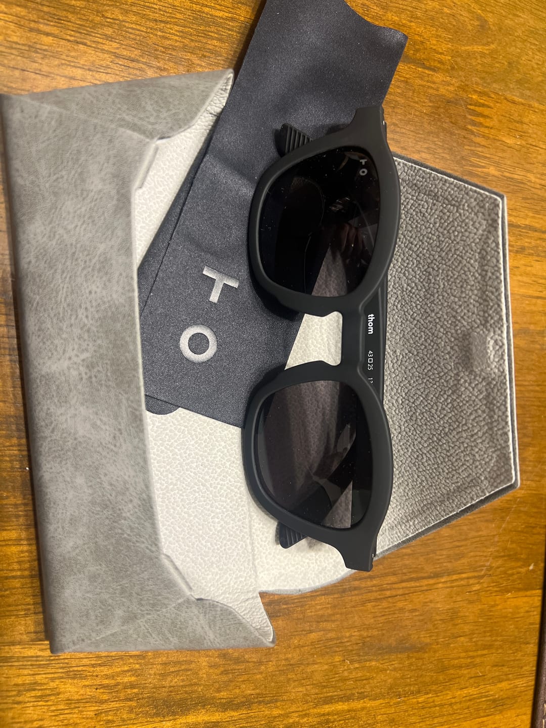 Customer photo review of Celine Black