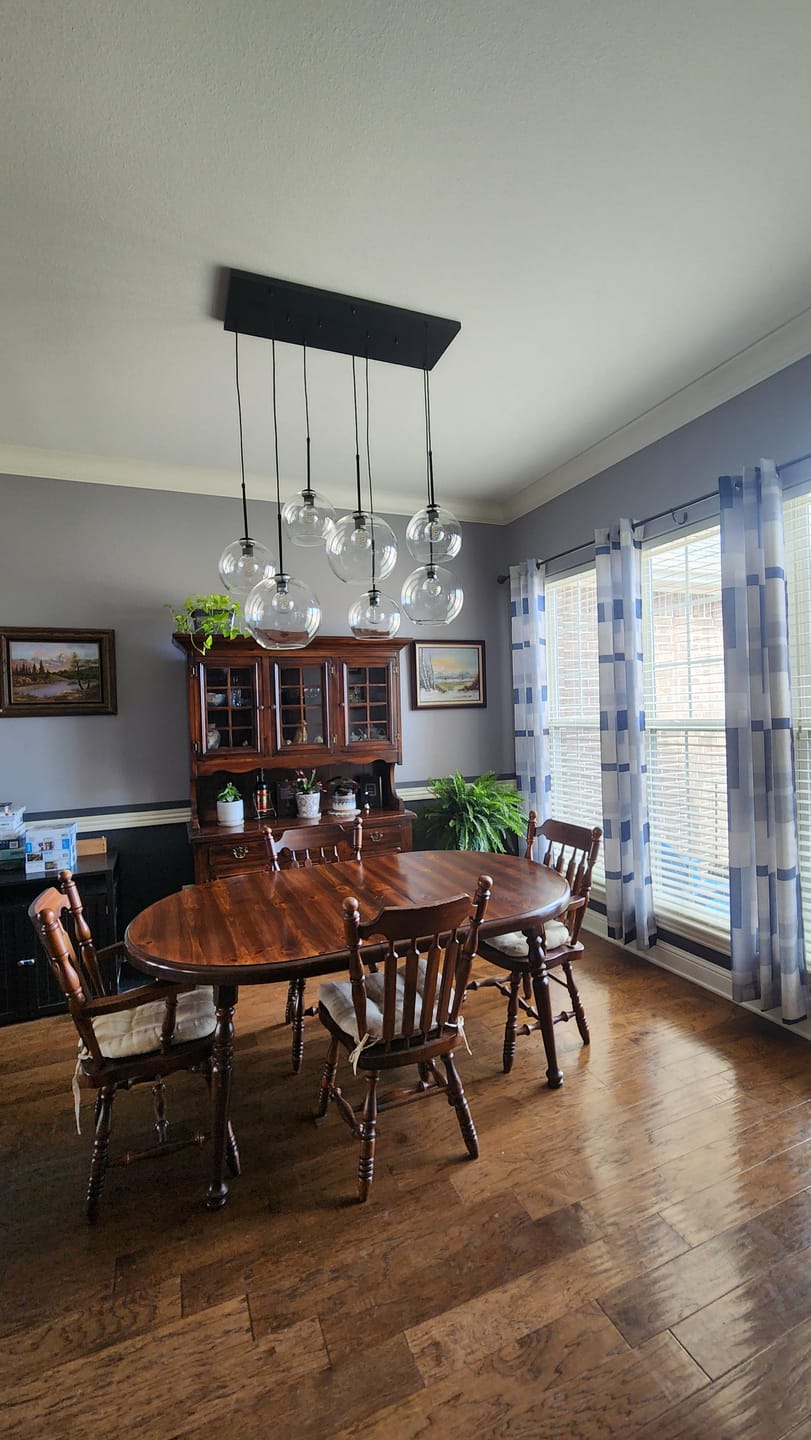 Customer photo review of Modern 7-Light Sculptural Glass Globe Pendant Chandelier