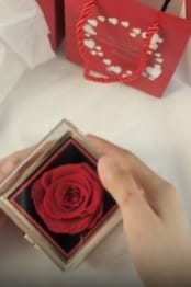 Customer photo review of Engraved Necklace with Eternal Rose Box