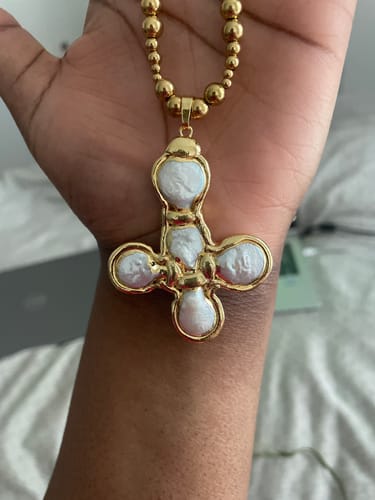 Customer photo review of Sorelle Necklace