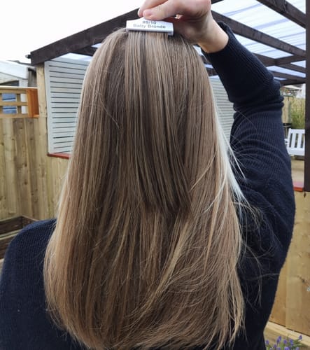 Customer photo review of Stranded Fibre Colour Sample #8/10 Baby Bronde