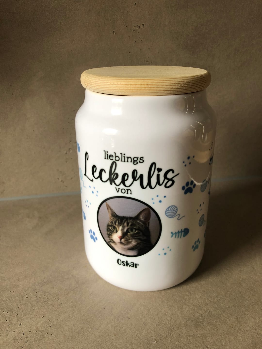 Customer photo review of Lieblings Leckerli - Individuelle Leckerlidose