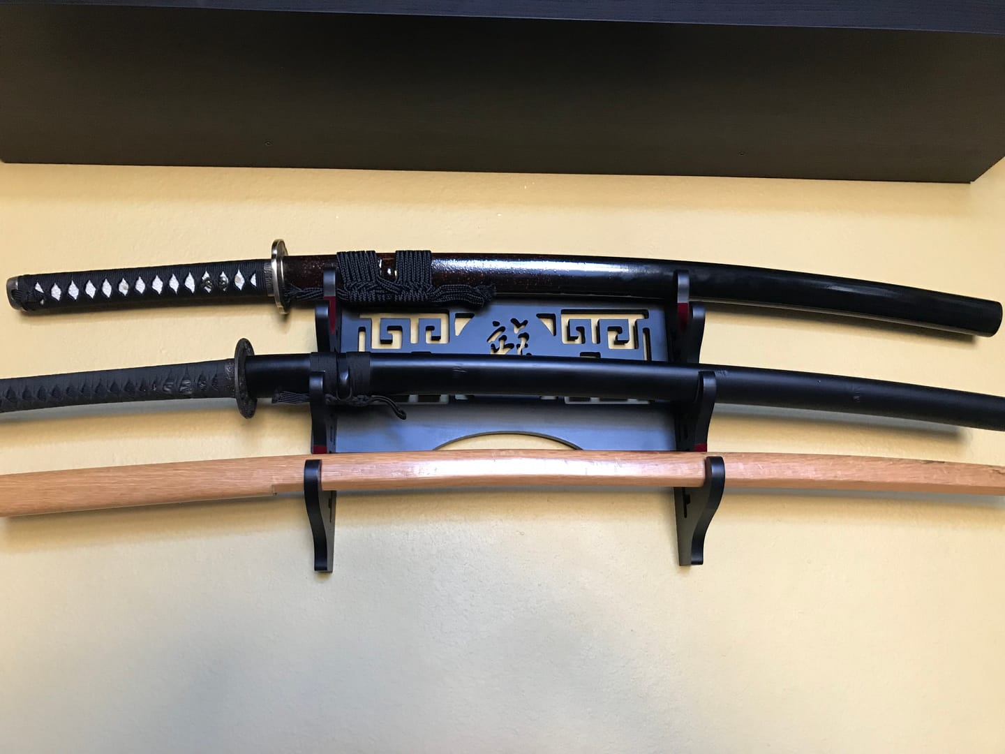 Customer photo review of The Surudoi Handmade Katana Extra Sharp Spring Steel Unokubi-Zukuri