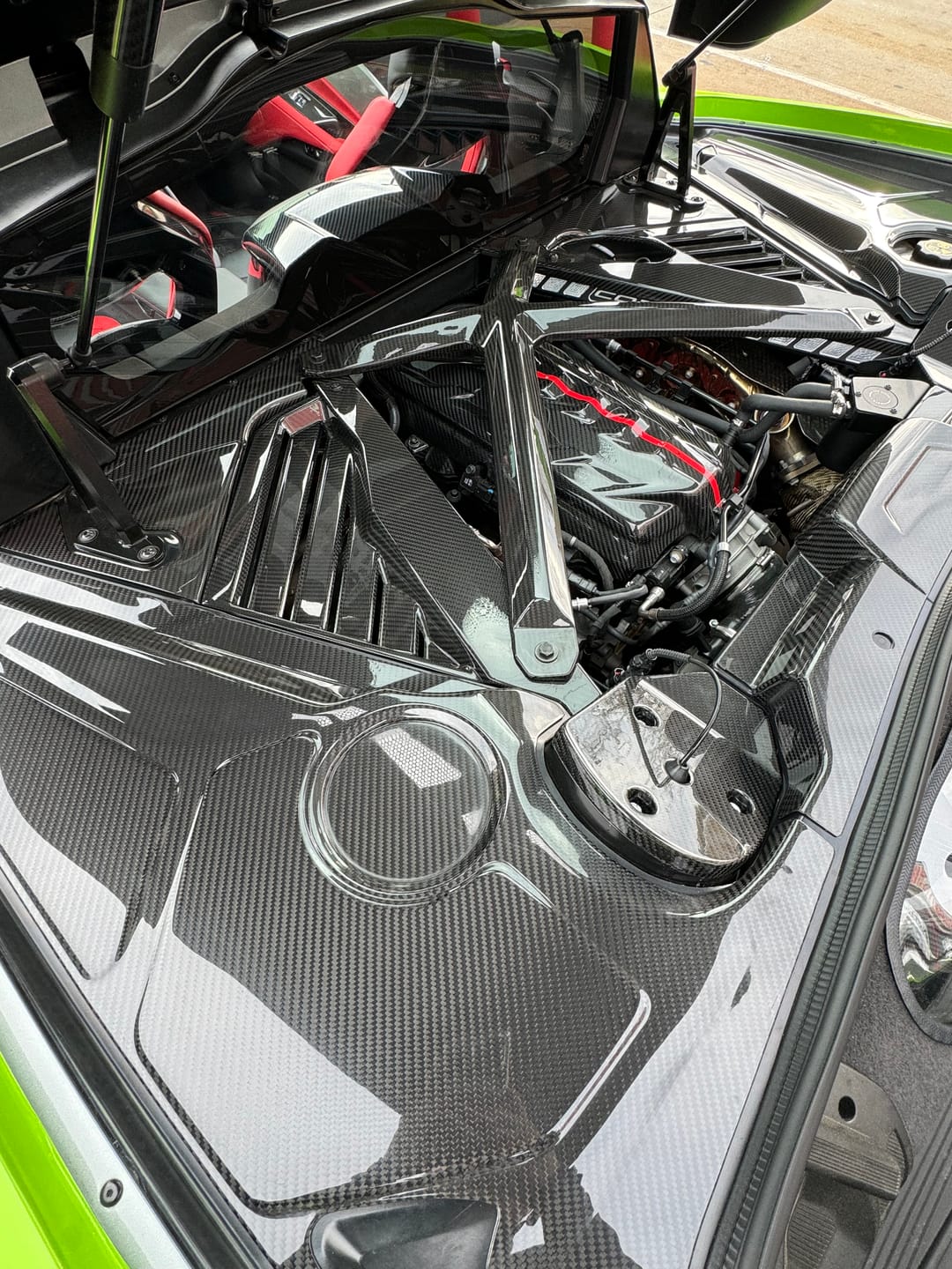 Customer photo review of Chevrolet Corvette C8 Carbon Fiber Engine Bay Corner Vent Cover
