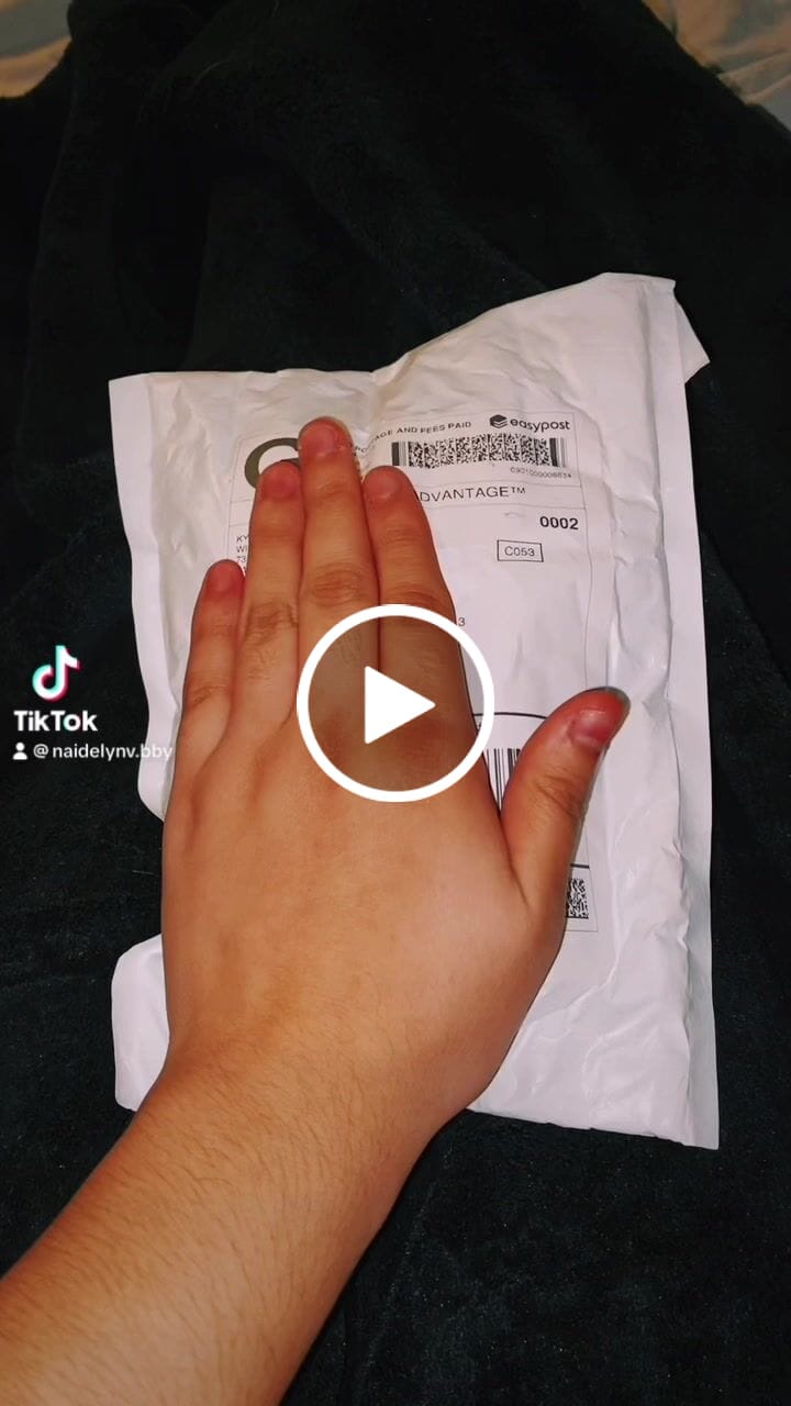 Customer video review of Body Juice Oil