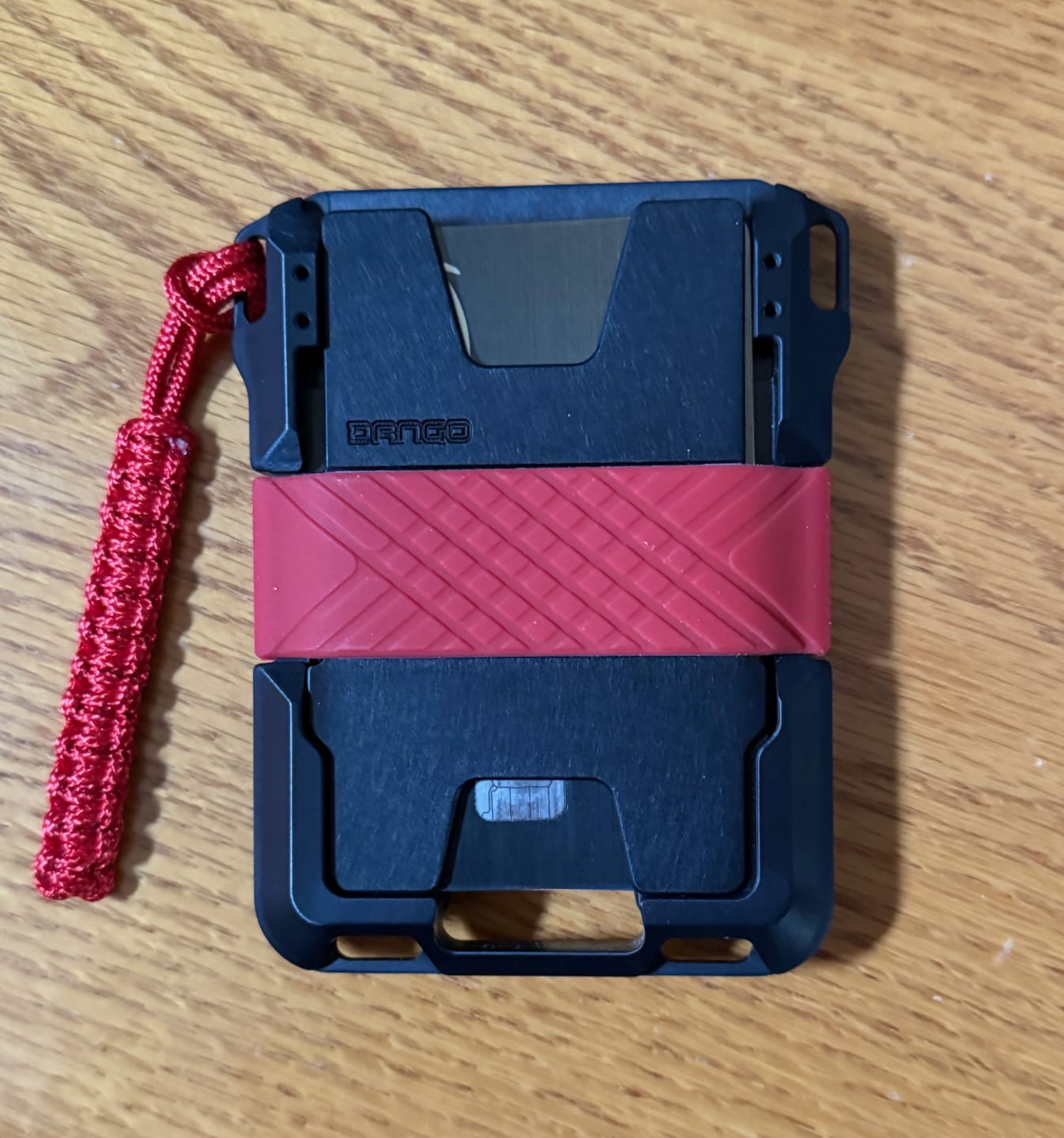 Customer photo review of VERTCIAL WALLET BANDS (M-Series, S1 Stealth Wallet and MC01 Money Clip)