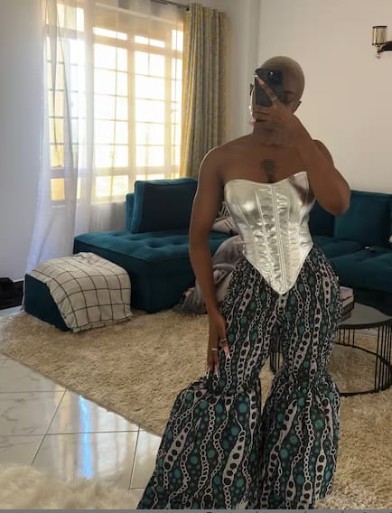 Customer photo review of Kimi Women's African Print Blue Pants