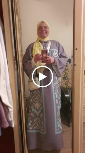Customer video review of Ramala Abaya