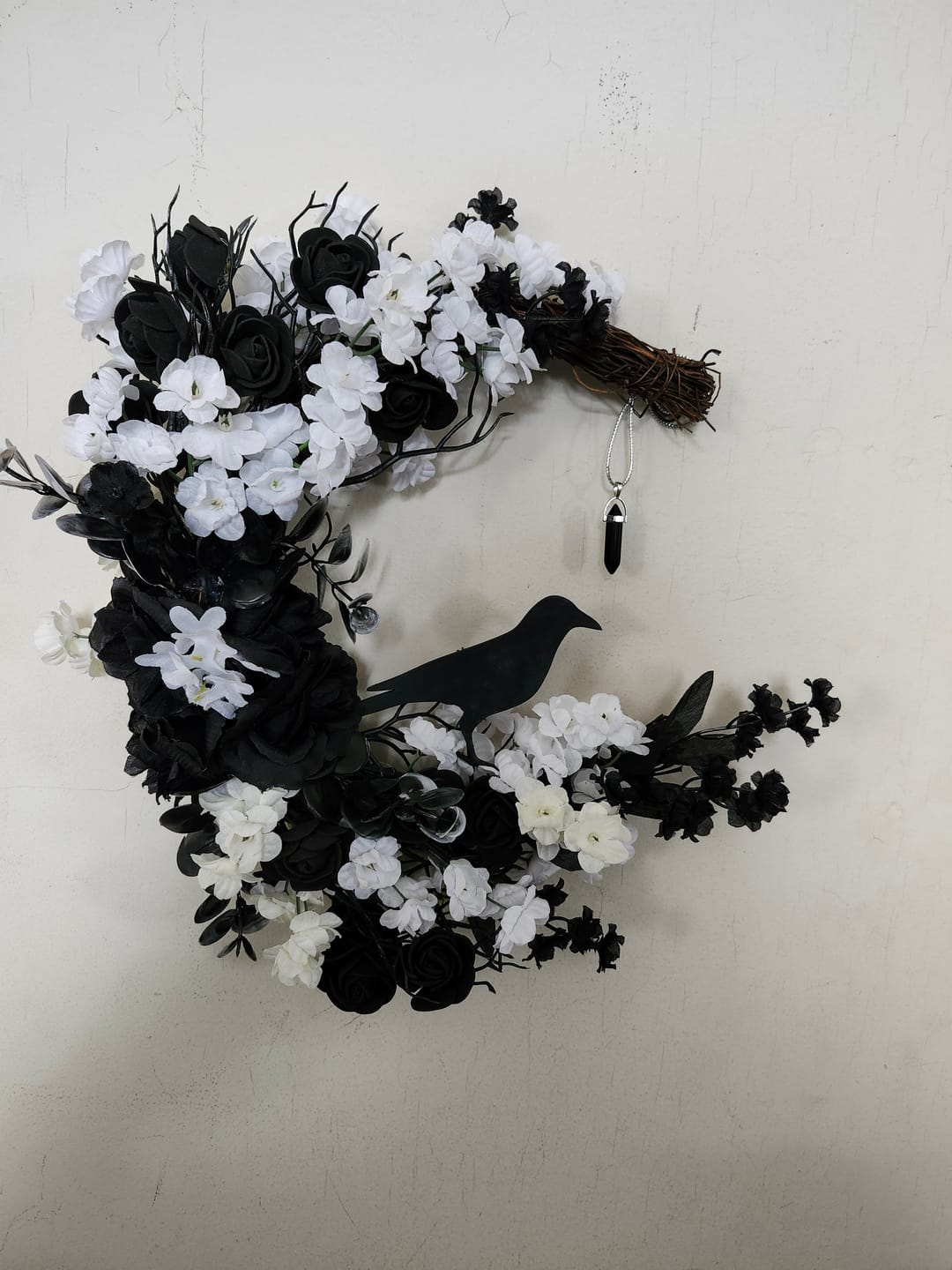 Customer photo review of Unfinished Wood Crow Shape - Bird - Wildlife - Craft - up to 24" DIY