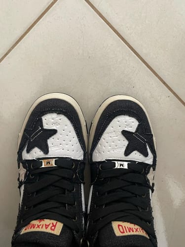 Customer photo review of Vencae™ SNEAKERS - DENIM