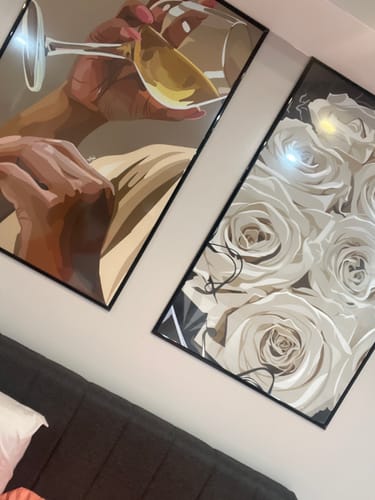 Customer photo review of Art Print Bundle : White Wine + White Roses