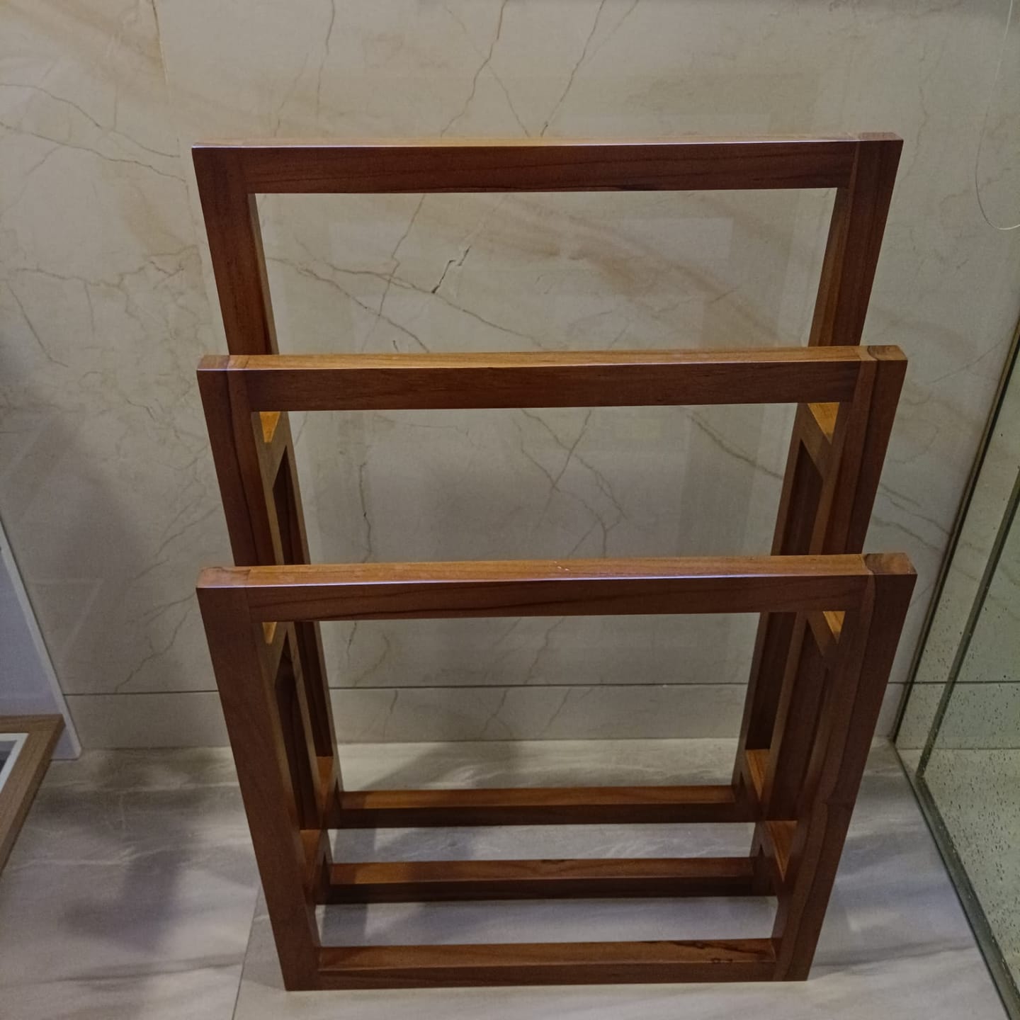 Customer photo review of Exclusive Tiered Teak Towel Rack