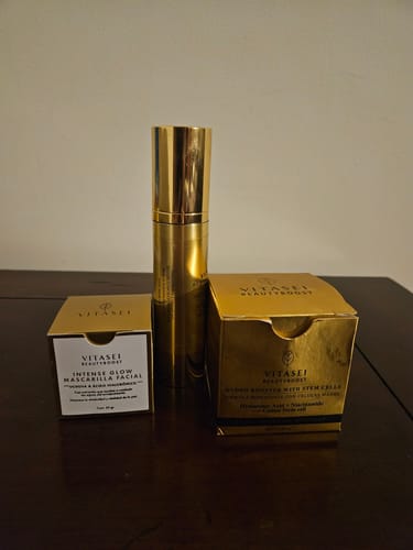 Customer photo review of SERUM CUELLO Y ESCOTE CON CÉLULAS MADRE