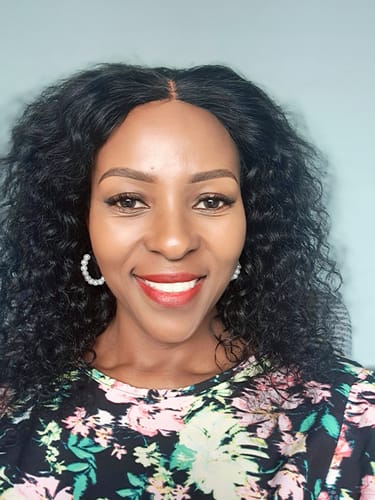 Customer photo review of Brazilian 4x4 Lace Wig - Natural Wave