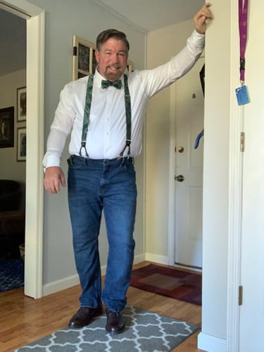 Customer photo review of Green Paisley Y Back Adjustable Suspenders Bow Tie Set