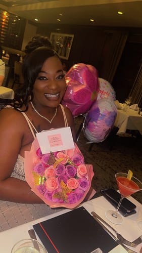 Customer photo review of Pink & Purple Roses - Nationwide