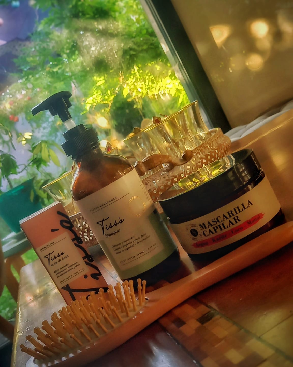 Customer photo review of Mascarilla Capilar Ultra Humectante + REGALO Peineta o Cepillo de Madera