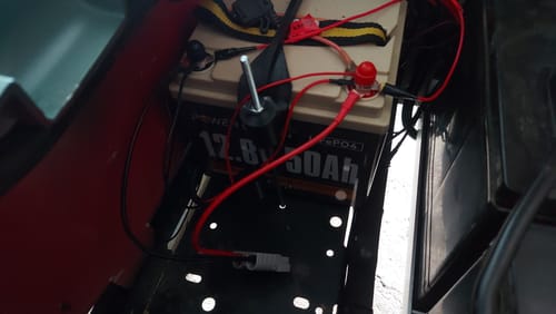 Customer photo review of [Like New] Power Queen 12V 50Ah Deep Cycle Lithium Battery