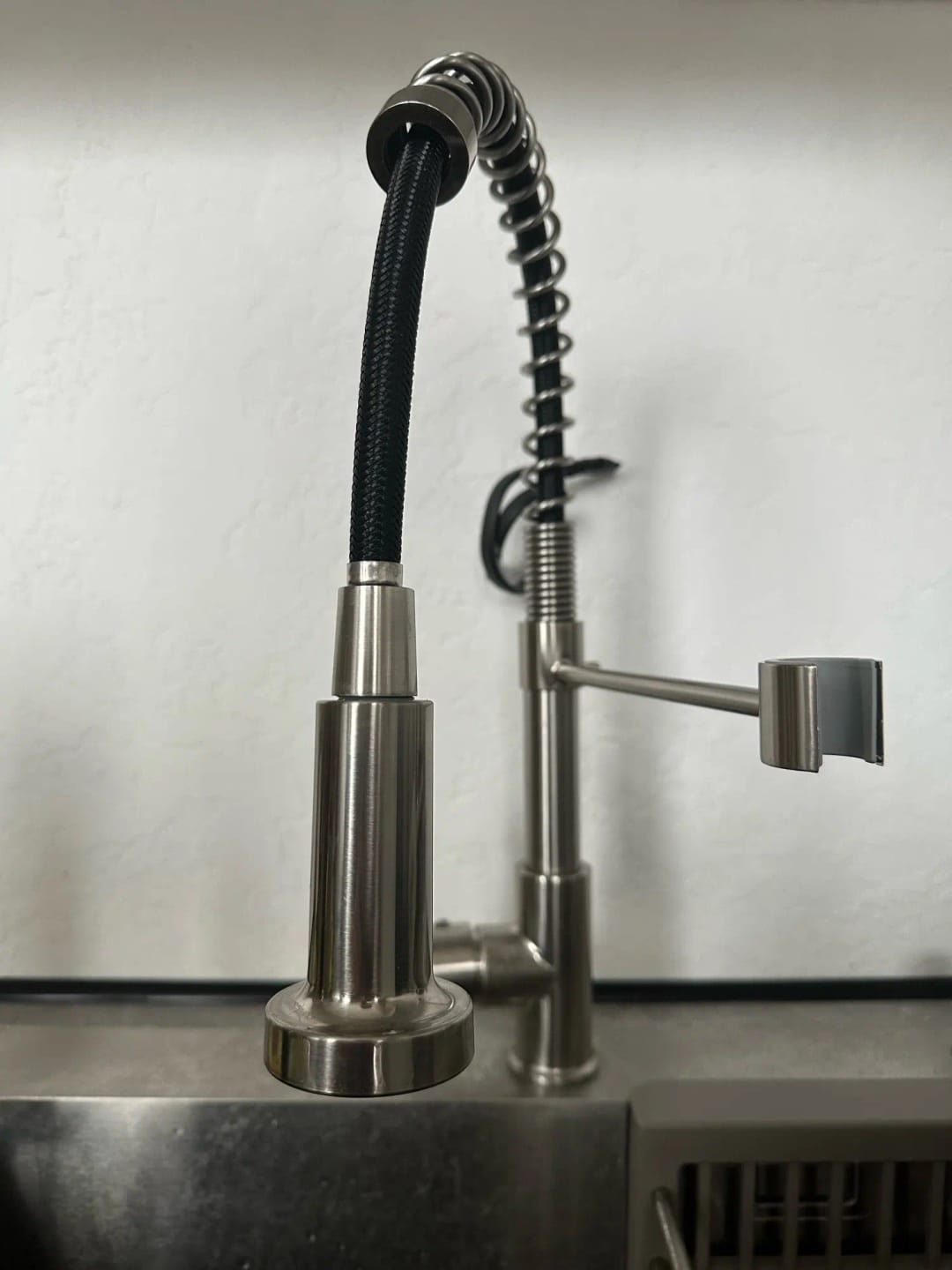 Customer photo review of Mitigeur de Cuisine à Douchette en Laiton