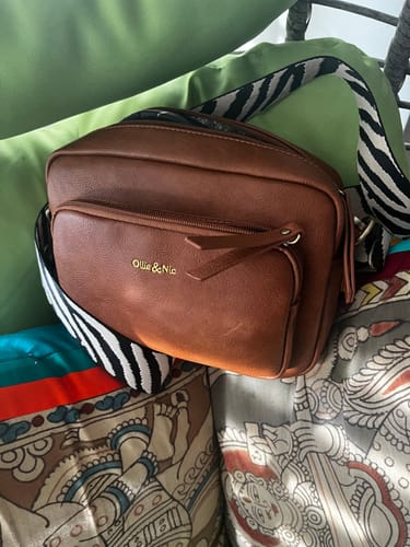 Snehal A. review of Doyle Crossbody - Black image 1 out of 1