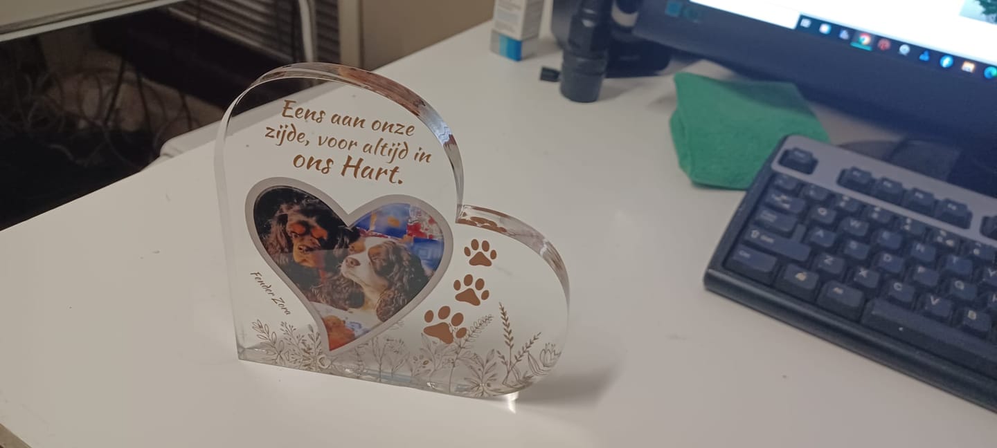 Customer photo review of Eens aan mijn zijde - Gepersonaliseerd glazen hart