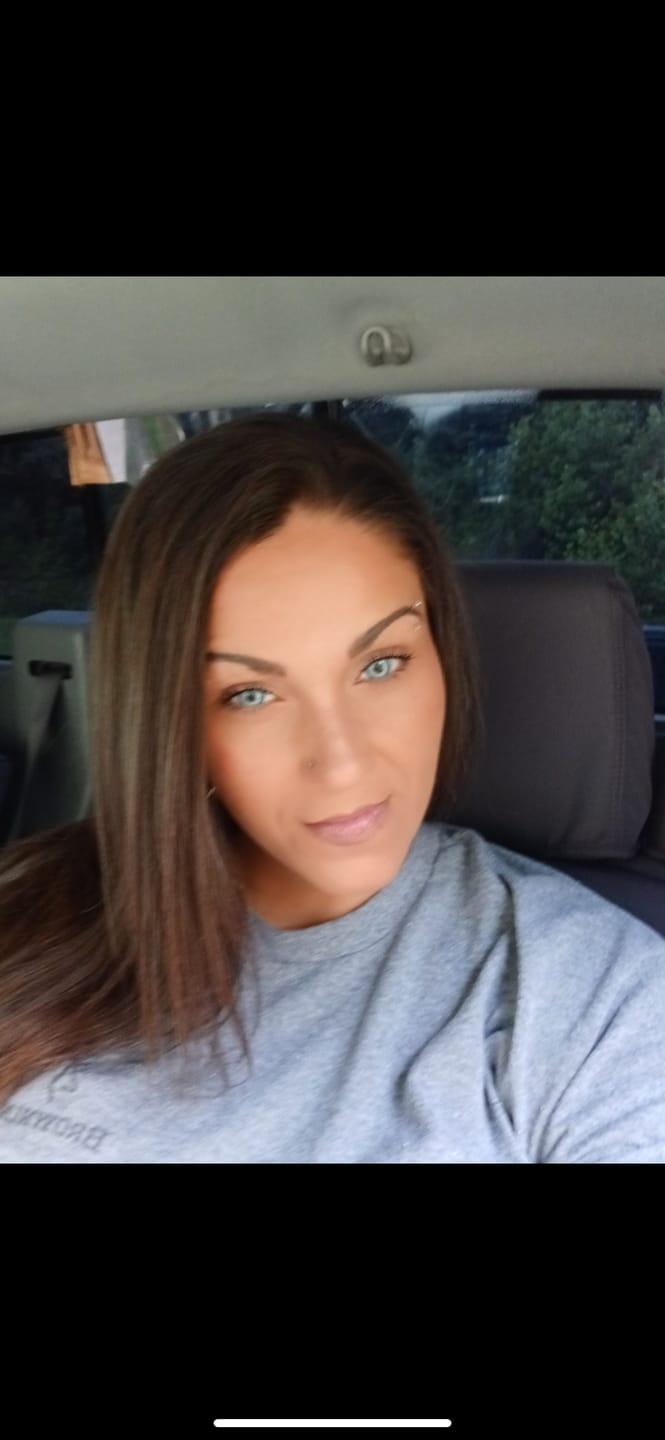 Customer photo review of Pixie Blue Prescription Coloured Contact Lenses