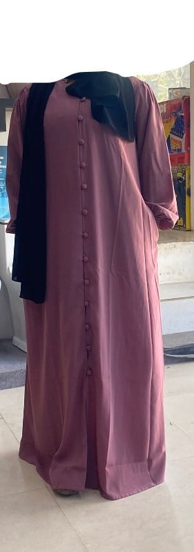 Customer photo review of Dusty Pink Elastic Cuff Simple Abaya