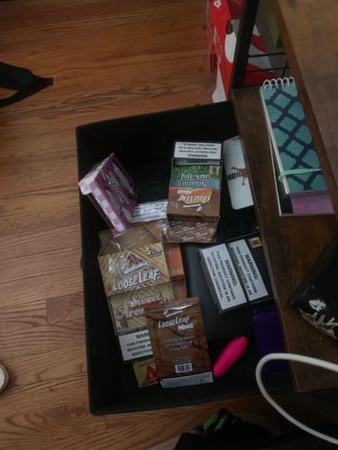 Customer photo review of Russian Cream LooseLeaf Minis (40 Count)