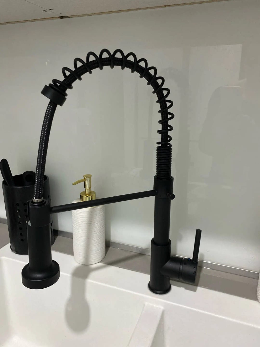 Customer photo review of Mitigeur de Cuisine à Douchette en Laiton