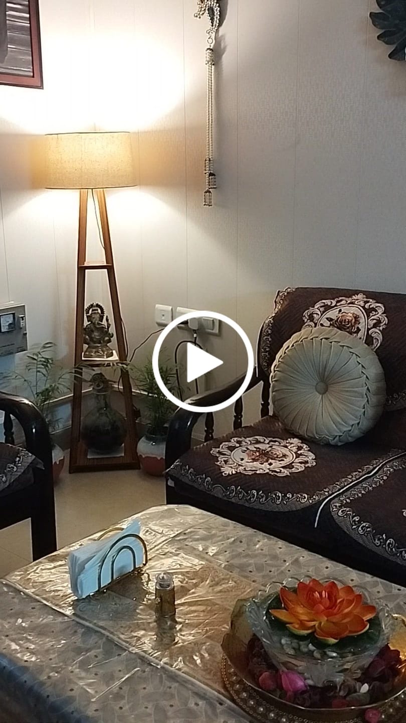 Customer video review of Decorative  Wooden Floor Lamp for Home Decoration Living Room Corner