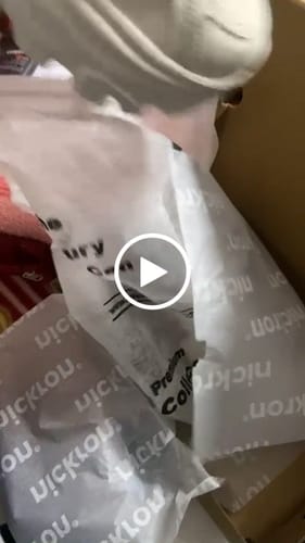 Customer video review of Gleam Women's Sneaker