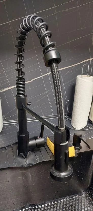 Customer photo review of Mitigeur de Cuisine à Douchette en Laiton