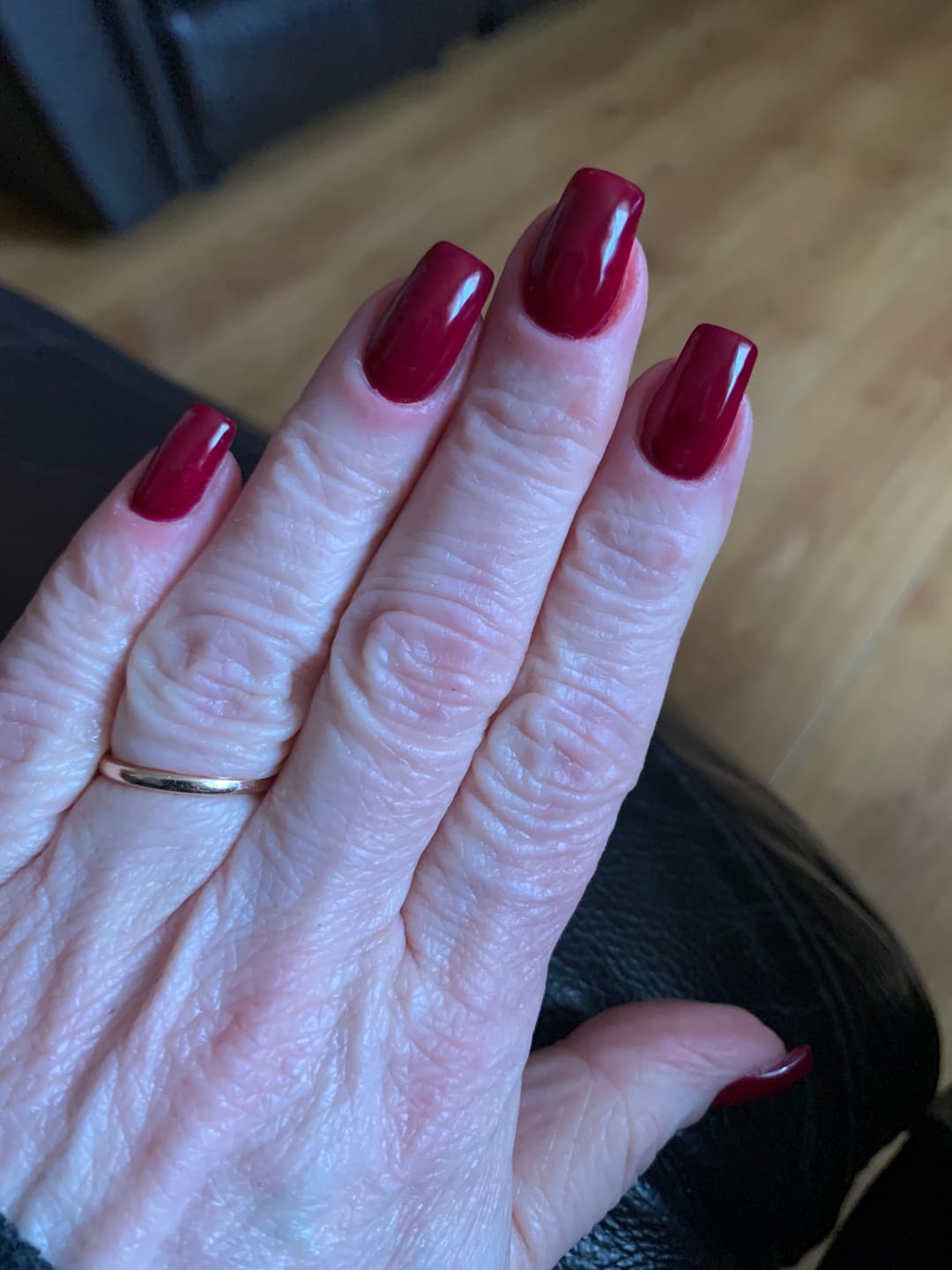 Customer photo review of Semilac 404 Black Beans Muffin UV Gel Polish 7ml