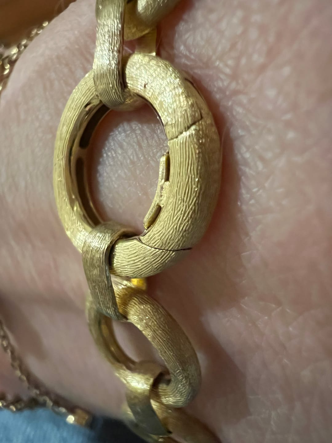 Customer photo review of MARCO BICEGO 18K YELLOW GOLD JAIPUR FLAT LINK BRACELET