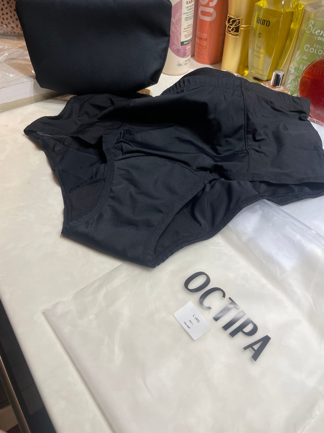 Customer photo review of Culotte super taille haute d’incontinence