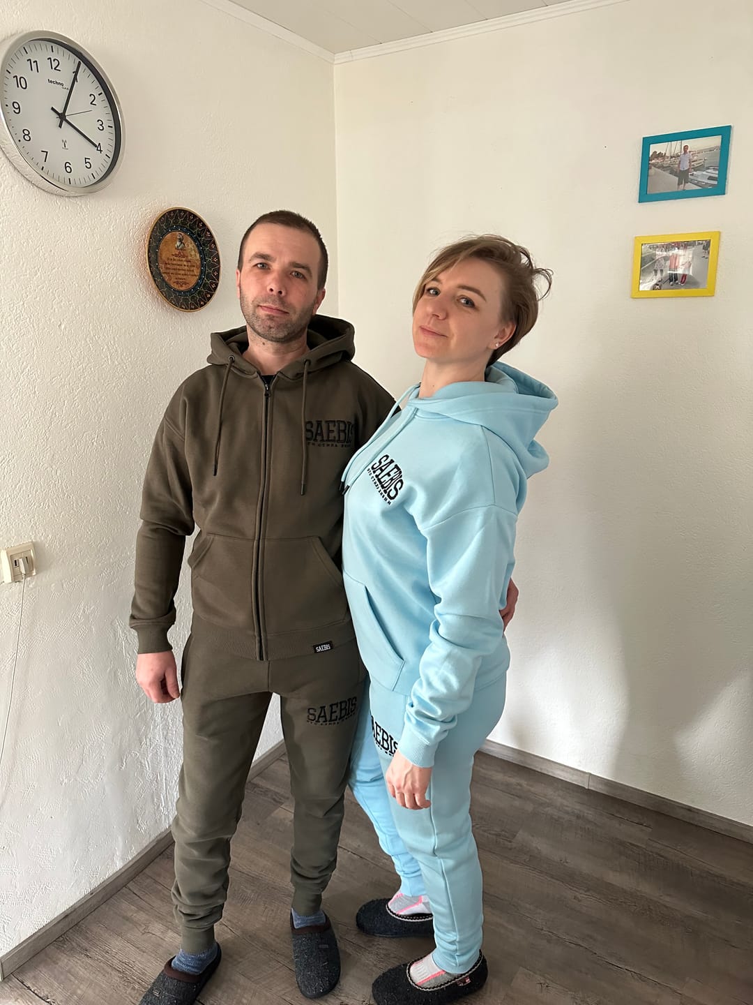 Customer photo review of Lifestyle Damen Jogginghose babyblau mit Stickerei by SAEBIS®