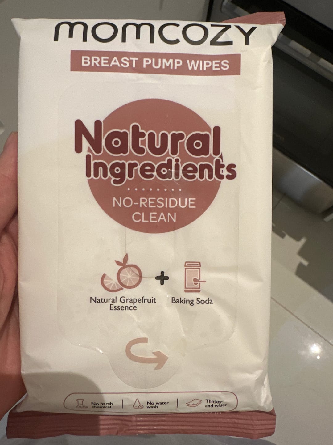 Customer photo review of Momcozy Natural Breast Pump Wipes for Pump Parts Cleaning On-the-go, 30 Count