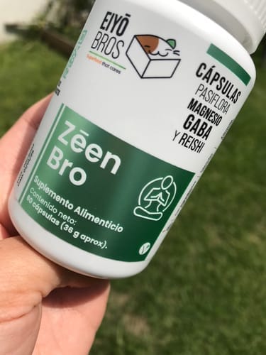 Customer photo review of Zeen suplemento con Reishi, GABA,3 Magnesios, pasiflora (Descanso profundo y relajación)