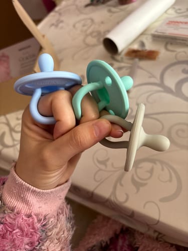 Customer photo review of Kit 3 Chupetes Nenina & Co