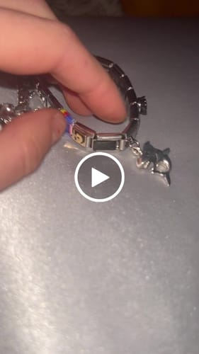 Customer video review of Original Italian Charm Bracelet