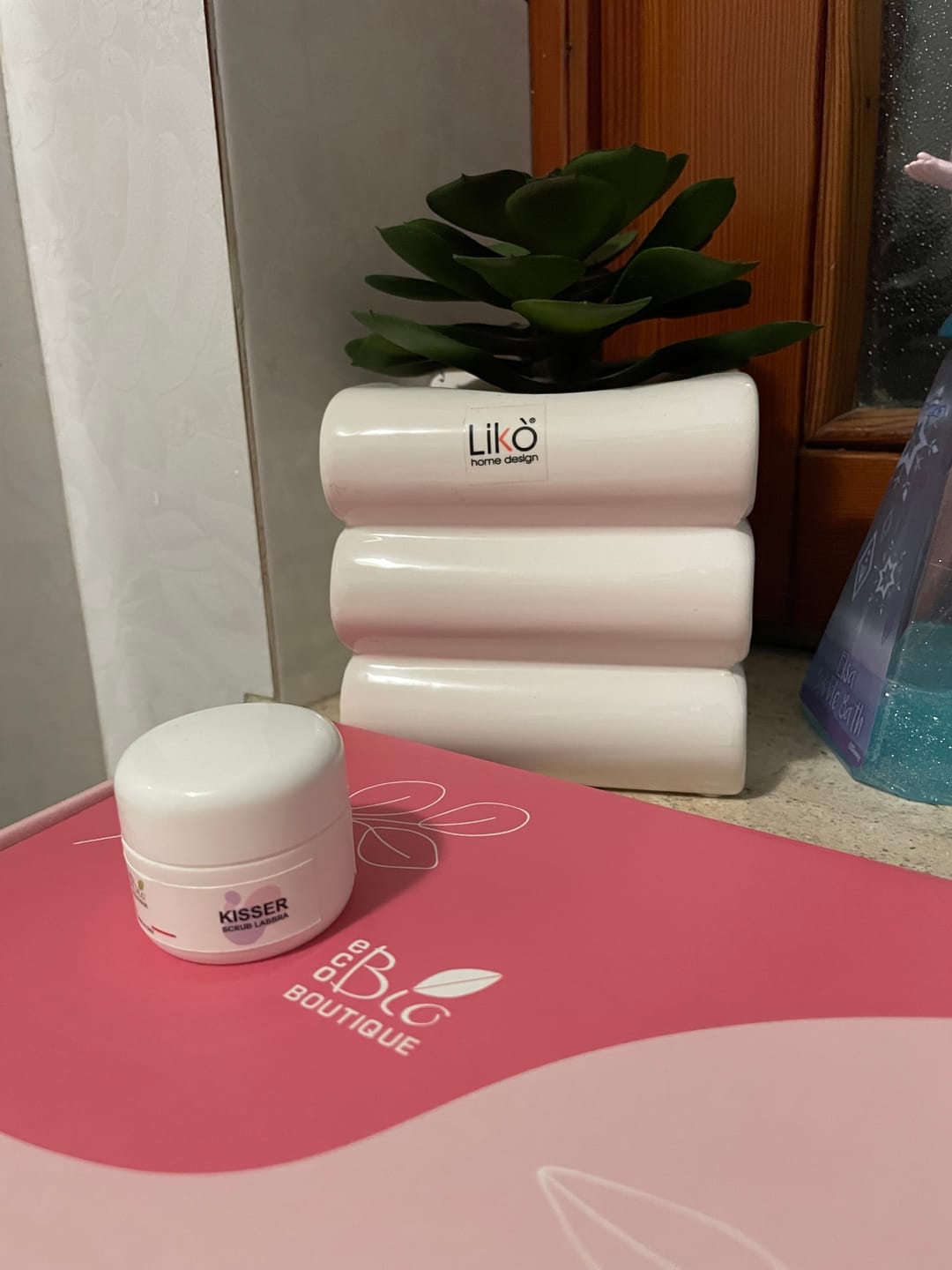 Customer photo review of Kisser