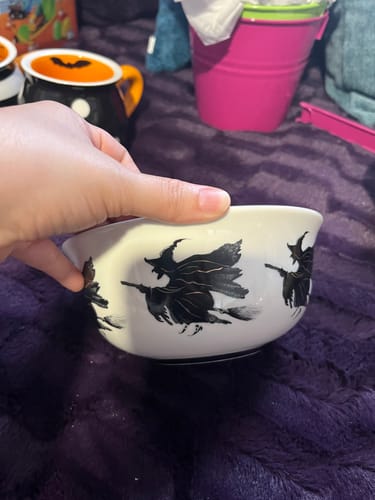 Customer photo review of Flying Witch Bowl
