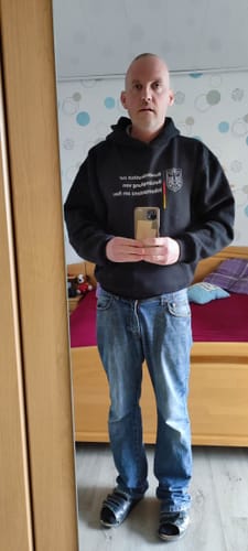 Customer photo review of Bundesinstitut Inkompetenz - Oversized Hoodie
