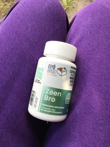 Customer photo review of Zeen suplemento con Reishi, GABA,3 Magnesios, pasiflora (Descanso profundo y relajación)