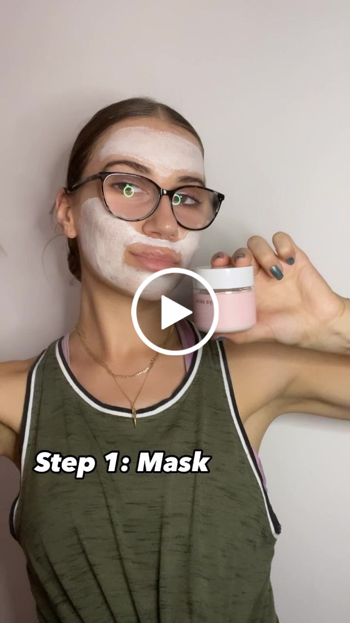 Customer video review of Facial Spritz